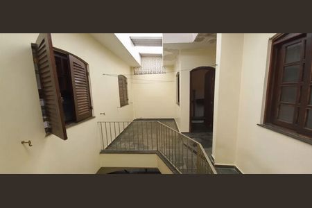 Casa à venda com 4 quartos, 183m² em Vila Regente Feijó, São Paulo