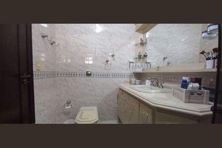 Casa à venda com 4 quartos, 183m² em Vila Regente Feijó, São Paulo