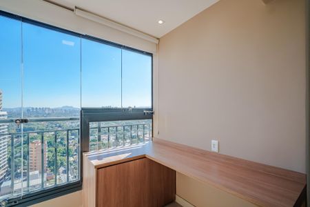 Studio para alugar com 29m², 1 quarto e sem vagaVaranda