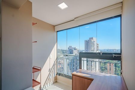 Studio para alugar com 29m², 1 quarto e sem vagaVaranda