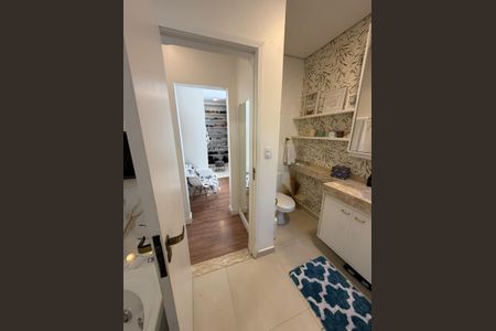 Casa à venda com 190m², 4 quartos e 2 vagas Casa à venda com 190m², 4 quartos e 2 vagasÁrea de Serviço