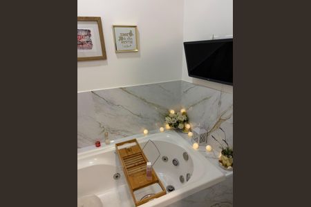 Casa à venda com 190m², 4 quartos e 2 vagas Casa à venda com 190m², 4 quartos e 2 vagasÁrea de Serviço