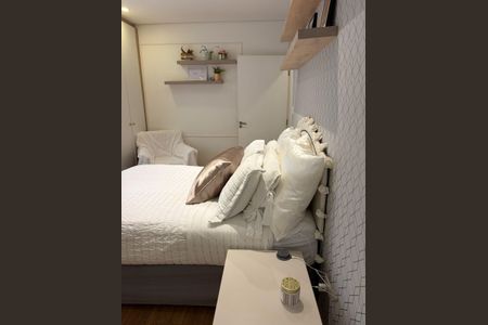 Casa à venda com 190m², 4 quartos e 2 vagas Casa à venda com 190m², 4 quartos e 2 vagasQuarto 2