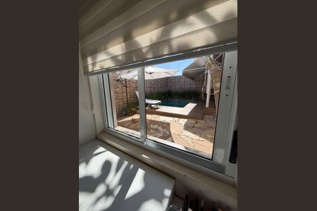 Casa à venda com 190m², 4 quartos e 2 vagas Casa à venda com 190m², 4 quartos e 2 vagasQuintal