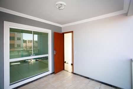 Casa para alugar com 180m², 3 quartos e 4 vagas Casa para alugar com 180m², 3 quartos e 4 vagasVaranda