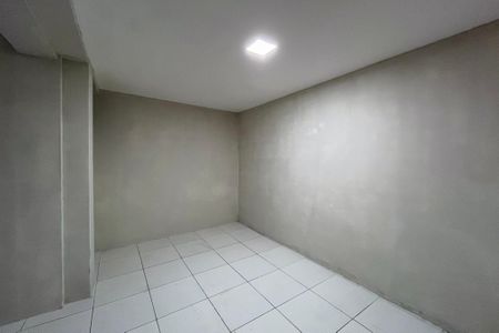 Casa de condomínio para alugar com 60m², 2 quartos e sem vaga Casa de condomínio para alugar com 60m², 2 quartos e sem vagaSala