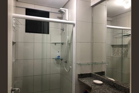 Banheiro de apartamento para alugar com 3 quartos, 78m² em Saboeiro, Salvador
