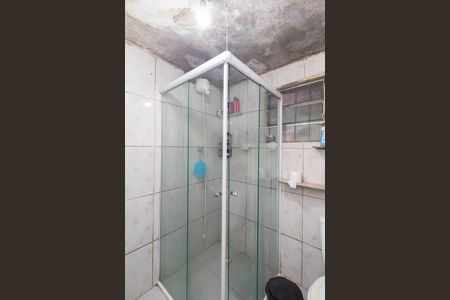Casa para alugar com 100m², 2 quartos e 1 vaga Casa para alugar com 100m², 2 quartos e 1 vagaBanheiro