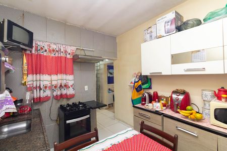 Casa para alugar com 100m², 2 quartos e 1 vaga Casa para alugar com 100m², 2 quartos e 1 vagaCozinha
