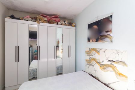 Quarto 1 de casa para alugar com 2 quartos, 100m² em Vila Verde, São Paulo