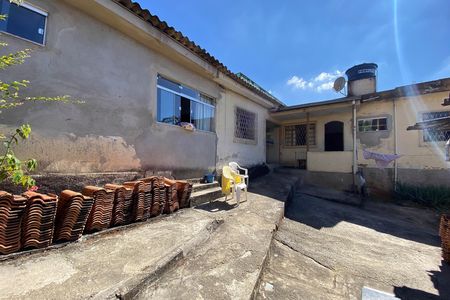 Casa à venda com 3 quartos, 360m² em Novo Riacho, Contagem