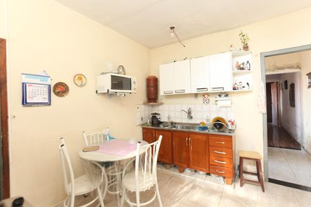 Casa à venda com 3 quartos, 360m² em Novo Riacho, Contagem