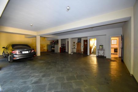 Casa para alugar com 680m², 6 quartos e 6 vagas Casa para alugar com 680m², 6 quartos e 6 vagasgaragem