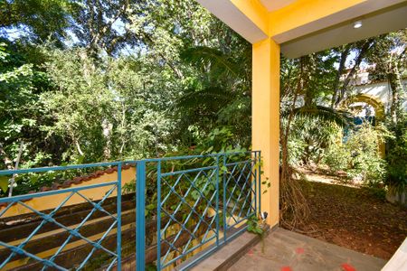 Casa para alugar com 680m², 6 quartos e 6 vagas Casa para alugar com 680m², 6 quartos e 6 vagasvaranda sala de estar