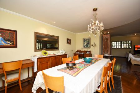 sala de jantar de casa à venda com 6 quartos, 680m² em Vila Madalena, São Paulo