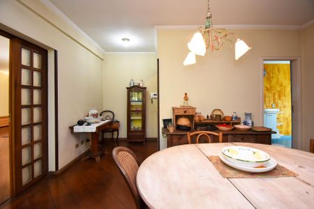 Casa para alugar com 680m², 6 quartos e 6 vagas Casa para alugar com 680m², 6 quartos e 6 vagassala de almoço