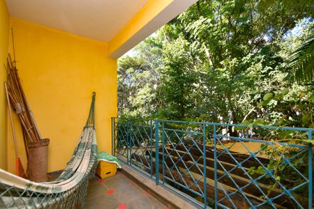 Casa para alugar com 680m², 6 quartos e 6 vagas Casa para alugar com 680m², 6 quartos e 6 vagasvaranda sala de estar