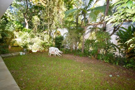 jaridm quintal de casa à venda com 6 quartos, 680m² em Vila Madalena, São Paulo