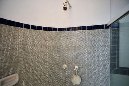 Casa para alugar com 680m², 6 quartos e 6 vagas Casa para alugar com 680m², 6 quartos e 6 vagasbanheiro Suite 1