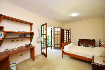 Casa para alugar com 680m², 6 quartos e 6 vagas Casa para alugar com 680m², 6 quartos e 6 vagasSuite 1