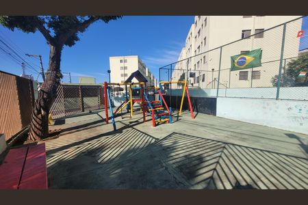 Apartamento para alugar com 55m², 2 quartos e 1 vagaÁrea comum - Playground