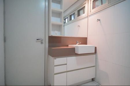 Apartamento à venda com 140m², 3 quartos e sem vagaBanheiro