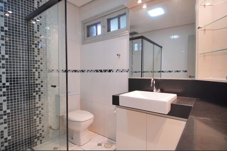 Apartamento à venda com 140m², 3 quartos e sem vagaBanheiro da Suíte