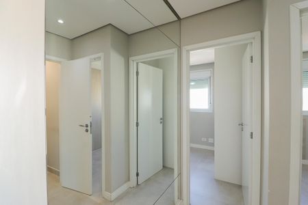 Apartamento à venda com 58m², 2 quartos e 1 vaga Apartamento à venda com 58m², 2 quartos e 1 vagaCorredor