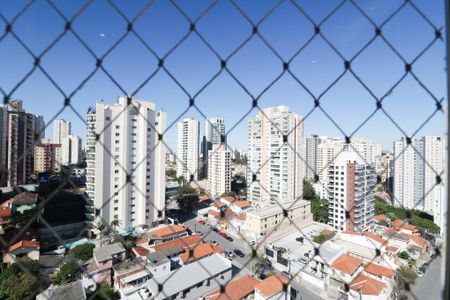 Vista de apartamento à venda com 2 quartos, 58m² em Santa Teresinha, São Paulo