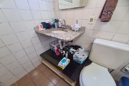 Apartamento à venda com 52m², 2 quartos e 1 vaga Apartamento à venda com 52m², 2 quartos e 1 vagaBanheiro