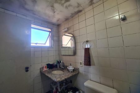 Banheiro de apartamento à venda com 2 quartos, 52m² em Vila Alpina, São Paulo