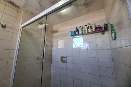 Apartamento à venda com 52m², 2 quartos e 1 vaga Apartamento à venda com 52m², 2 quartos e 1 vagaBanheiro