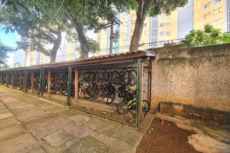 Apartamento à venda com 52m², 2 quartos e 1 vaga Apartamento à venda com 52m², 2 quartos e 1 vagaÁrea comum - Bicicletario