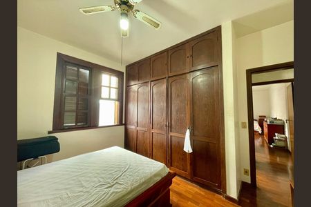 Casa para alugar com 400m², 4 quartos e 5 vagas