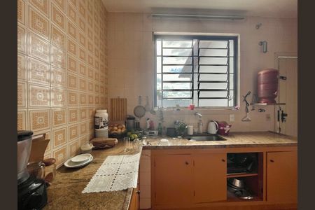 Casa para alugar com 400m², 4 quartos e 5 vagas