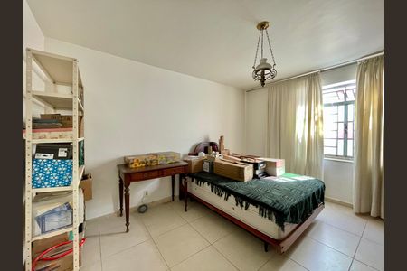 Casa para alugar com 400m², 4 quartos e 5 vagas