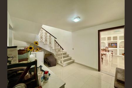 Casa para alugar com 400m², 4 quartos e 5 vagas