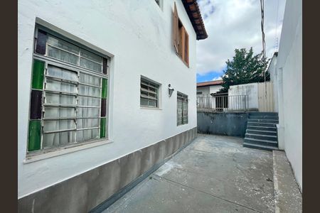 Casa para alugar com 400m², 4 quartos e 5 vagas