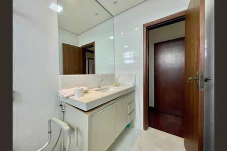 Casa para alugar com 400m², 4 quartos e 5 vagas