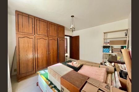 Casa para alugar com 400m², 4 quartos e 5 vagas