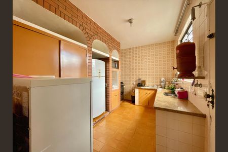 Casa para alugar com 400m², 4 quartos e 5 vagas