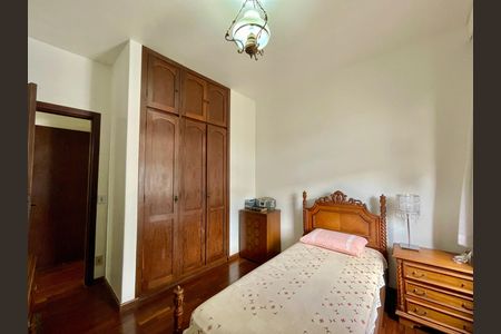 Casa para alugar com 400m², 4 quartos e 5 vagas