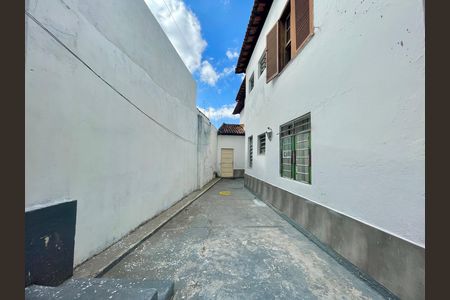 Casa para alugar com 400m², 4 quartos e 5 vagas