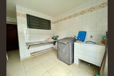 Casa para alugar com 400m², 4 quartos e 5 vagas