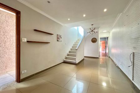 Sala de casa para alugar com 2 quartos, 125m² em Parque Jabaquara, São Paulo