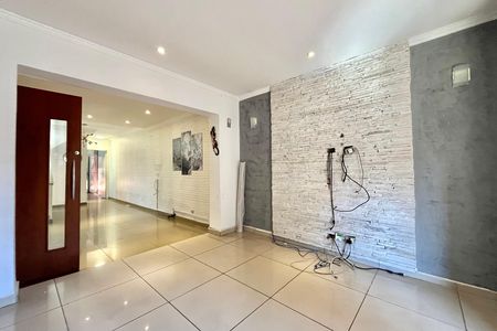 Sala de casa para alugar com 2 quartos, 125m² em Parque Jabaquara, São Paulo
