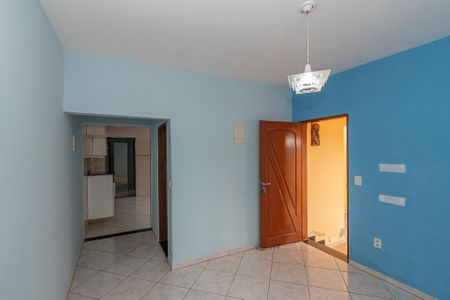 Sala  de casa para alugar com 2 quartos, 119m² em Conjunto Habitacional Angelo Tomazin, Sumaré