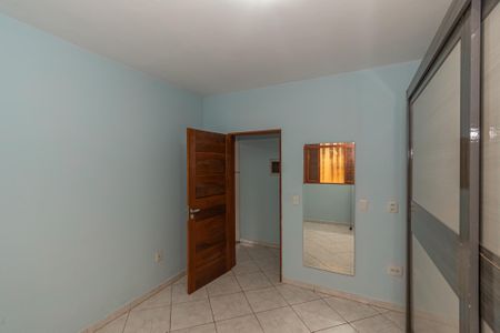 Casa para alugar com 119m², 2 quartos e 1 vagaQuarto 1