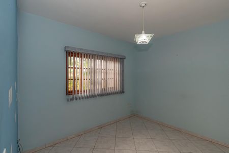 Sala  de casa para alugar com 2 quartos, 119m² em Conjunto Habitacional Angelo Tomazin, Sumaré
