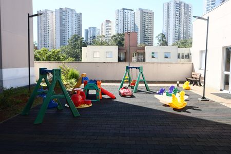 Apartamento para alugar com 40m², 2 quartos e 1 vagaÁrea comum - Playground